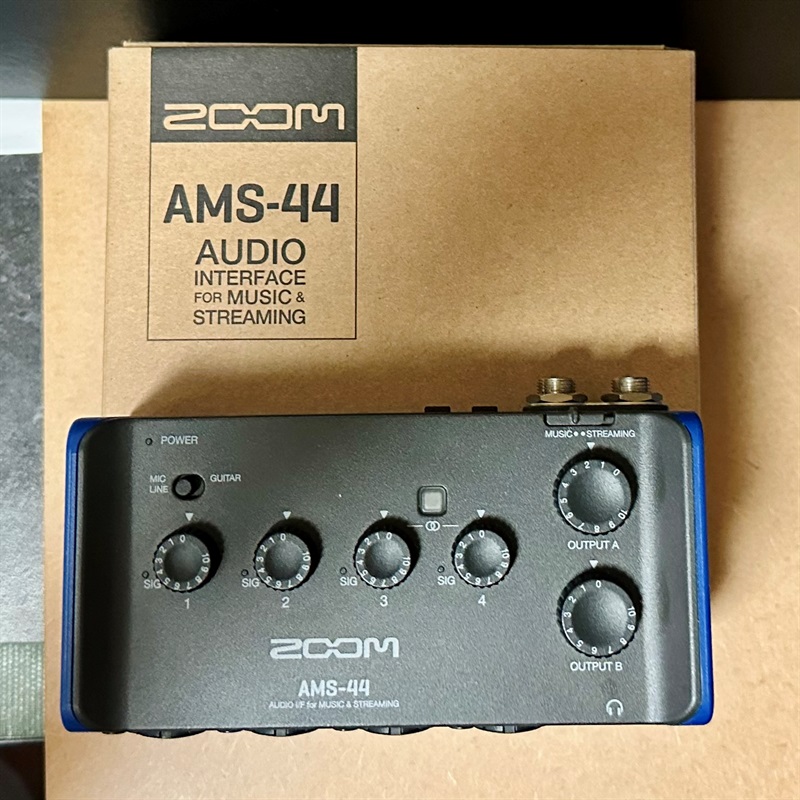 ZOOM AMS-44の画像